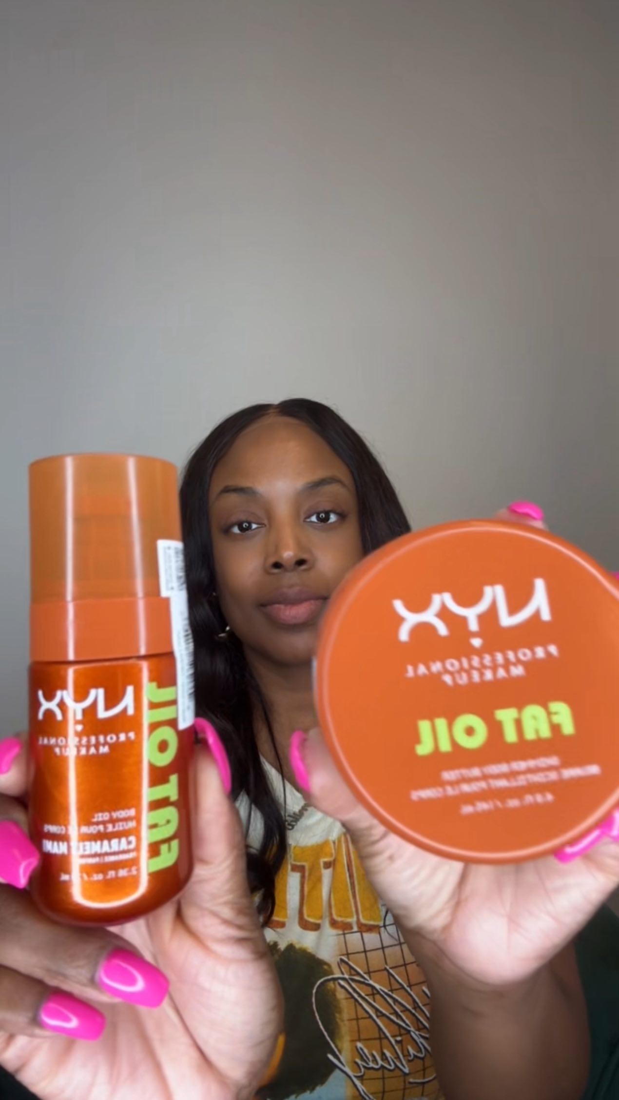 Fashion besties I am going to need NYX to come holler at me IMMEDIATELY.  The Fat Oil body oil and shimmer body butter in caramel smells like a whole delicious and my skin is here for the moisture….but the shimmer? She showed up to work and did the bare minimum. #fashionstyledetroit #nyx
