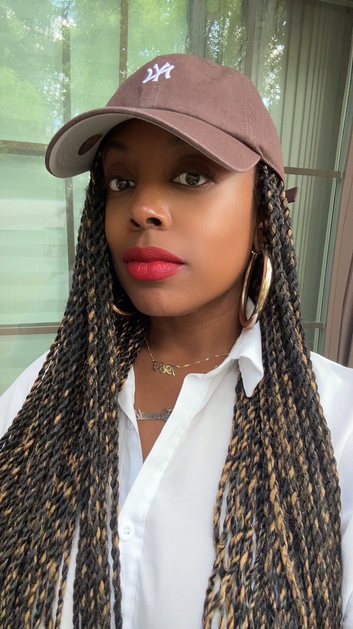 Unpopular fashion opinion: Not every fashion trend looks good on everybody.

I’ve learned that chasing every trend doesn’t build great style knowing what works for your body, lifestyle, and personal style does.

The best outfits aren’t always the trendiest. They’re the ones that make you feel confident.

Agree or disagree? What’s one fashion trend you just couldn’t get behind? 

#FashionTips #PersonalStyle #FashionOpinion #fashionstyledetroit