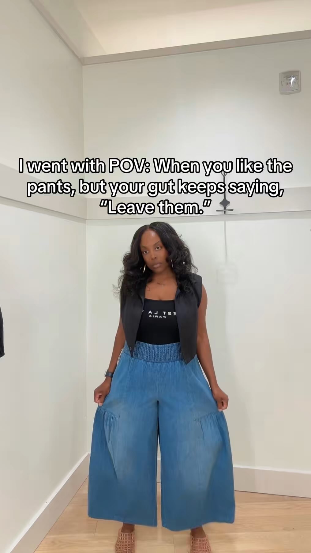 They looked good, but something still felt like a no. I’m learning that “cute” isn’t always enough to earn a place in my closet. #fashionstyledetroit #fittingroom #fashion